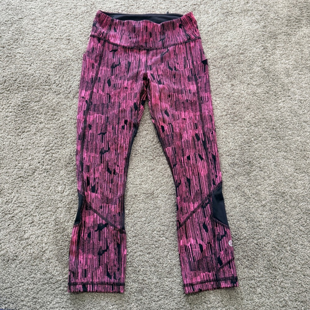Lululemon Speed Up Crop Leggings Pink Black Abstract Mesh Pockets Size 4 21"